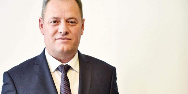 Dukolli për krerët e UÇK-së në Hagë: Ju pret Kosova, krenar e fitimtar