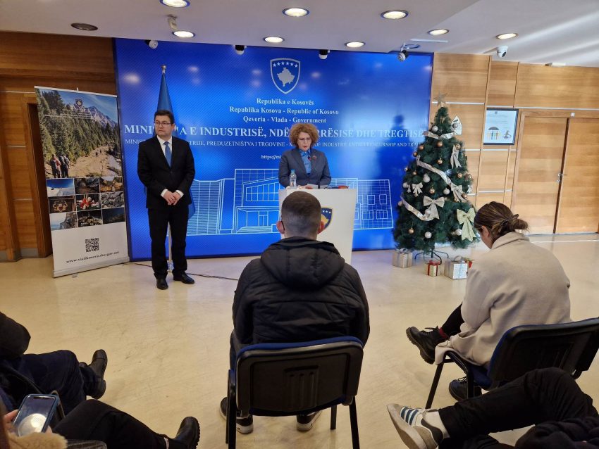 Hajdari e arsyeton dënimin për mosdeklarim të pasurisë, thotë se investimet nga jashtë u rritën për mbi 43%