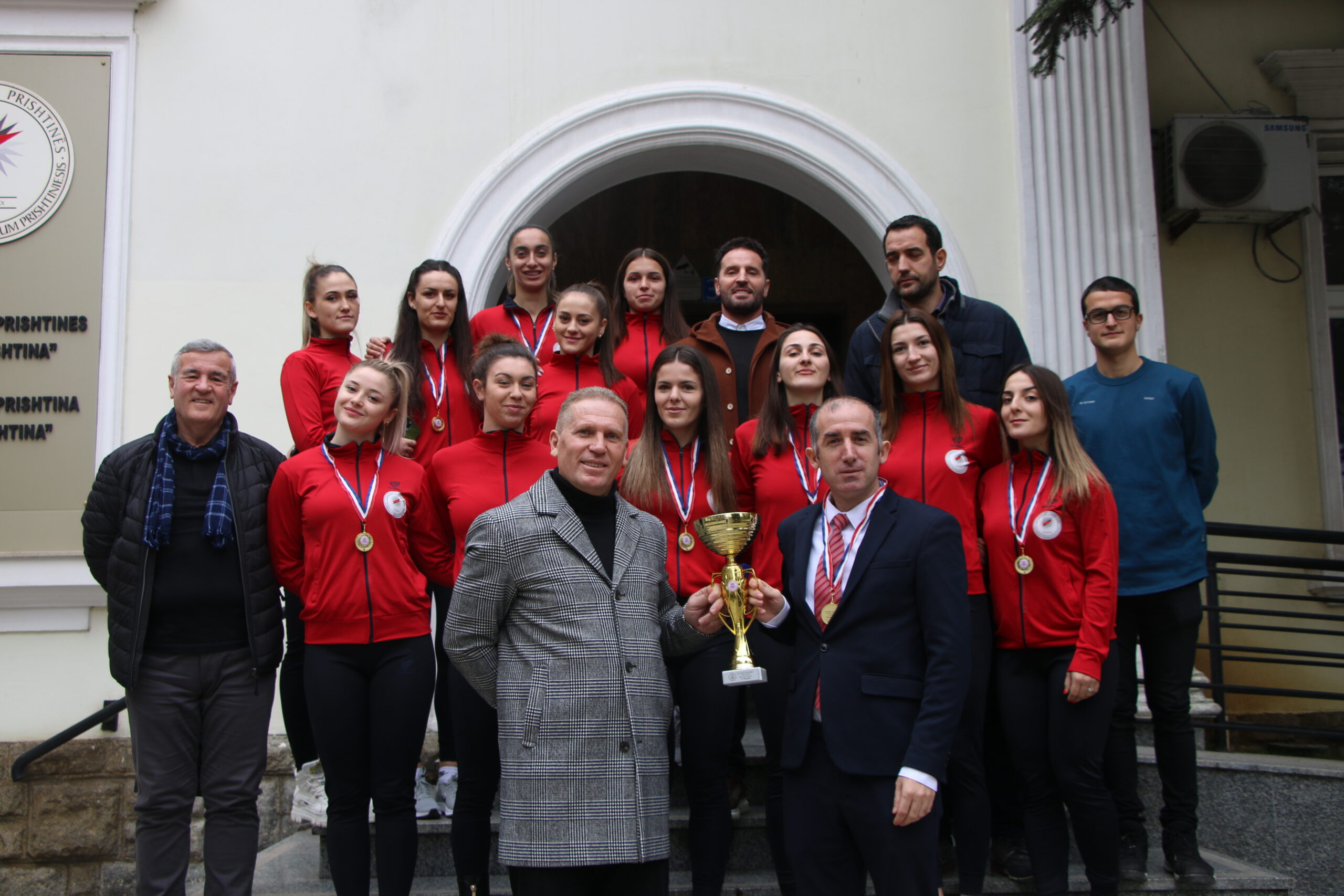 Volejbollistet e UP-së, fituese të Universiadës së Dubrovnikut