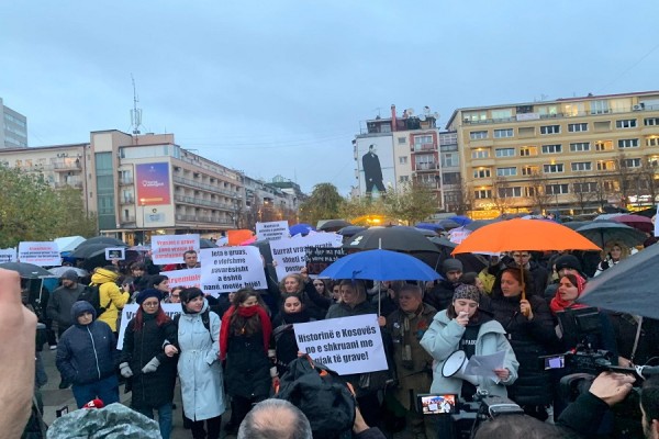 Nis protesta për vrasjen e shtatzënës 35-vjeçare
