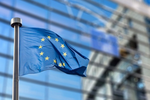 KE pranon se gabimisht kërkoi që shtetet e rajonit t’i vendosnin viza Kosovës