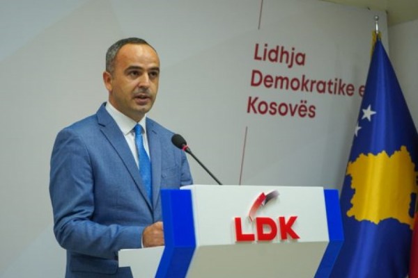 Zhdukja e mostrave të Astrit Deharit, LDK kërkon dorëheqjen e Haxhiut: Në të kundërtën ta shkarkojë Kurti