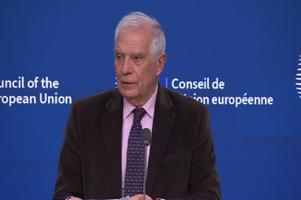 ​Borrell: Barrikadat duhet të hiqen, të rikthehet qetësia