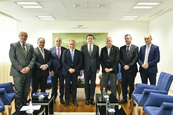 Këshilli i Ambasadorëve Shqiptarë shprehu përkrahje për aplikimin e Kosovës për anëtarësim në BE