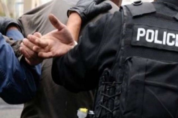​Arrestohet një i dyshuar për shitblerje të narkotikëve në Prishtinë