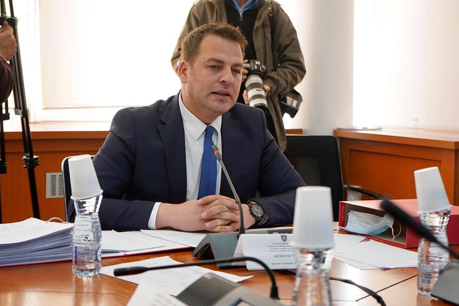 Armend Muja: Për shkak të “Trustit” jam kërcënuar me familje
