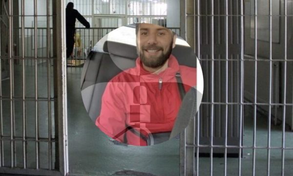 “Në gjoks kishte tatuazhin e Adem Jasharit dhe UÇK-së”- çfarë tha familja për vdekjen e shtetasit të Kosovës në burgun serb