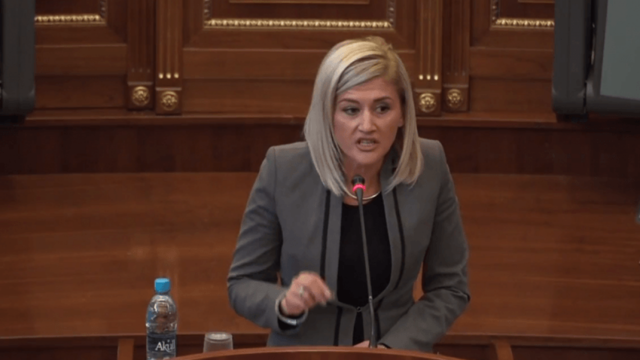 ​Kusari-Lila: Përmes Projektligjit për zyrtarët publikë do të depolitizohet shërbimi civil