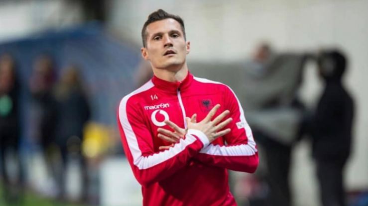 Taulant Xhaka i reagon Zana Avdiut: Marre, s’paske aspak gjak shqiptari