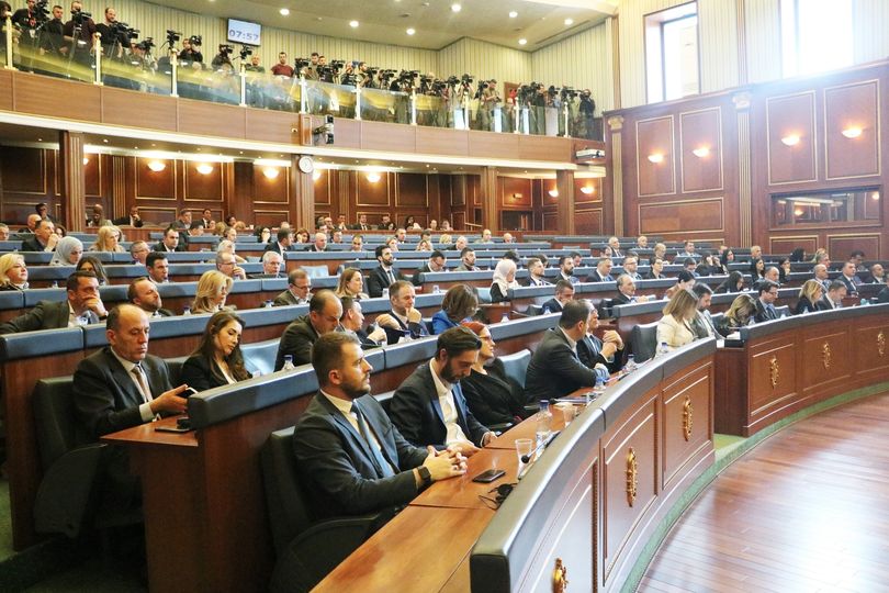 Deputeti i LVV-së: Unë do të votoj pro tërheqjes nga Trusti, por me dy kushte