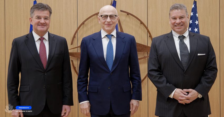 Emisarët Escobar dhe Lajçak sot vizituan selinë e NATO-s