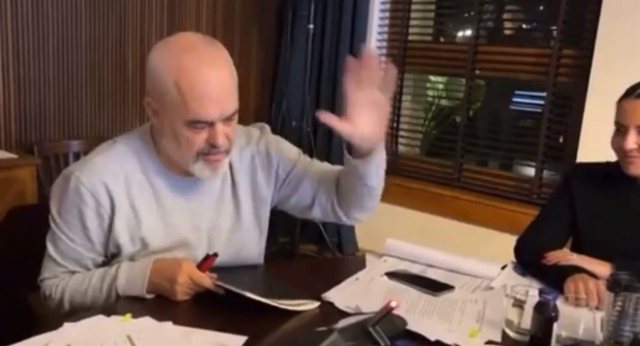“2023 do ta bëjmë tërmet”, plas gallata në rrjet me “parashikimin” e Ramës (VIDEO)