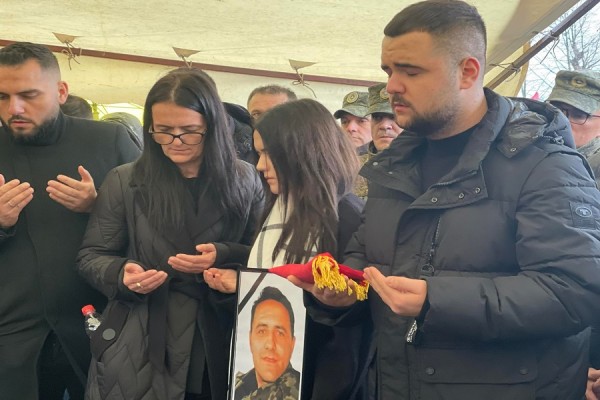 I jepet lamtumira e fundit komandantit të UÇK-së, Cen Aliçkaj
