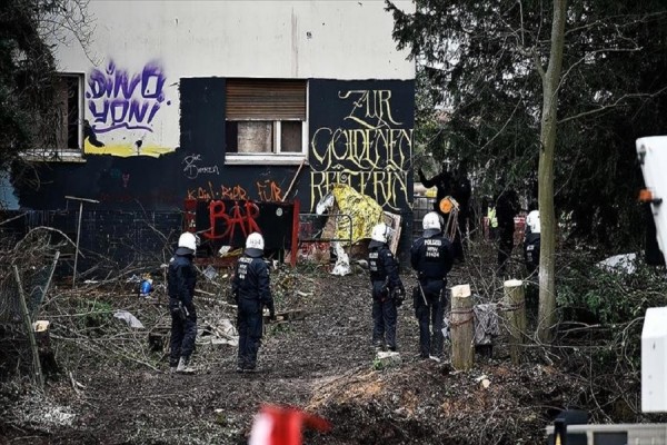 Aktivistët e klimës bllokojnë hekurudhat për të protestuar kundër minierave të qymyrit në Gjermani