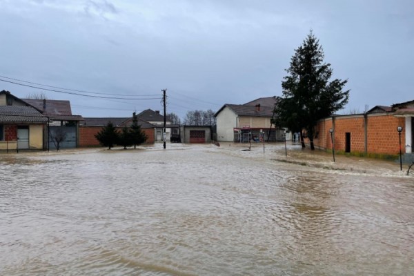 IHMK: Reshje me intensitet të ndryshuar deri më 25 janar