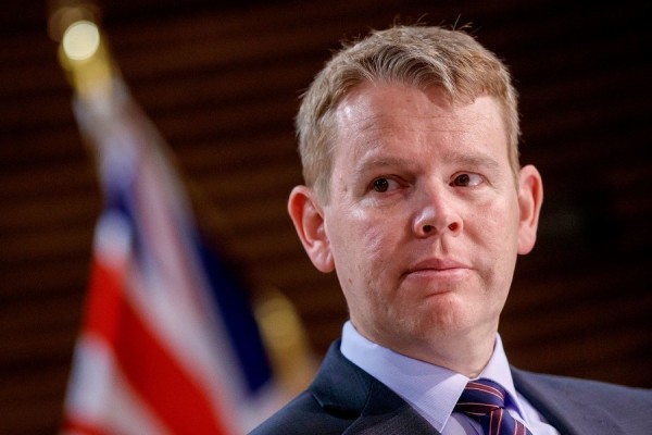 Chris Hipkins pritet të marrë pozitën e kryeministrit të Zelandës së Re