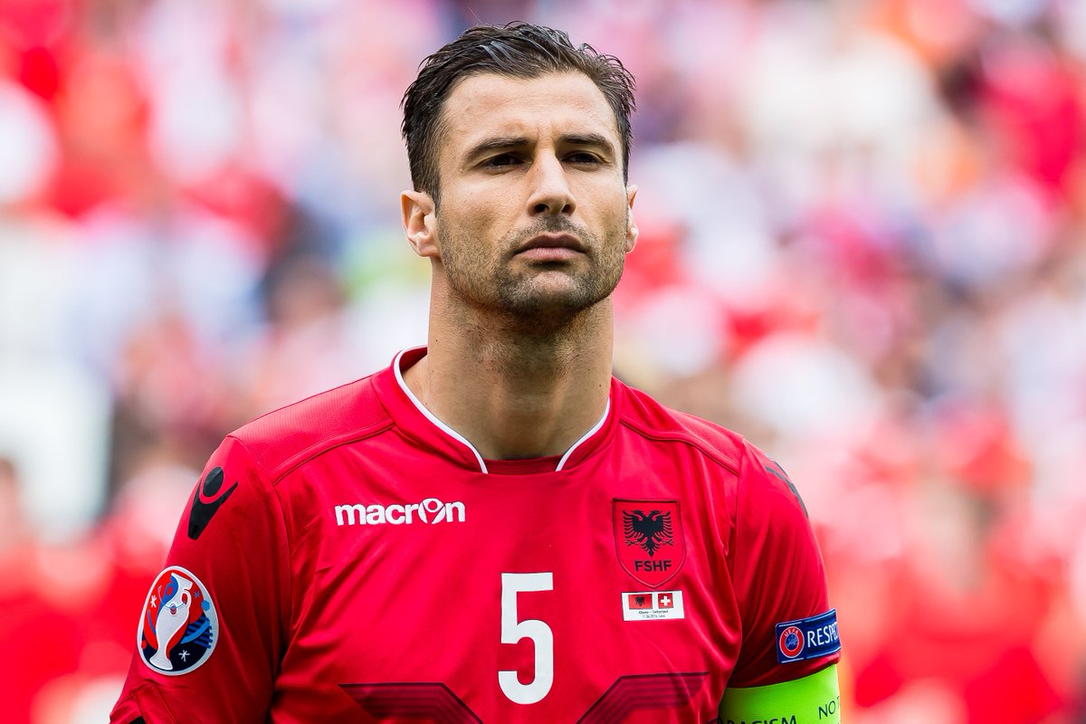 ​Lorik Cana mbështet kërkesën që lulëkuqja të bëhet simbol i përkujtimit të gjenocidit në Kosovë