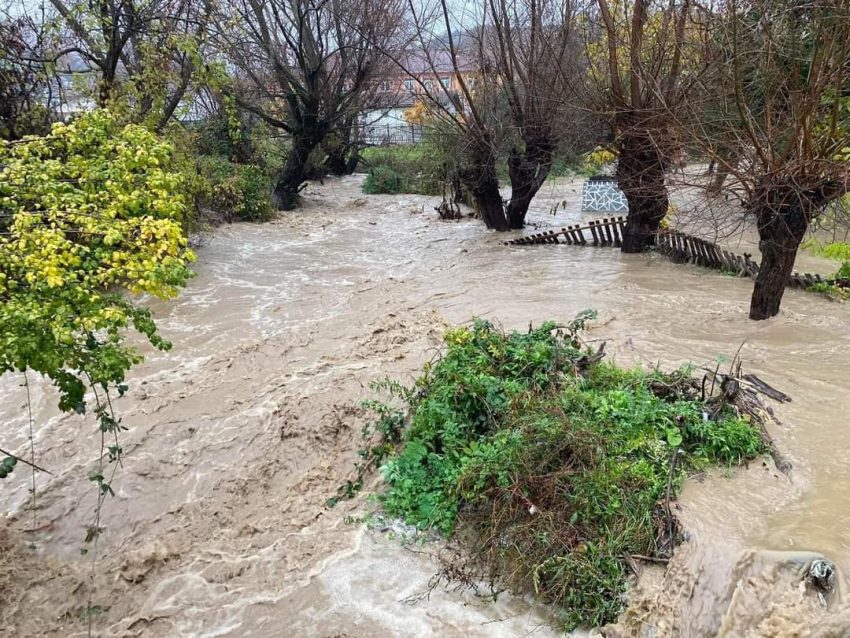 Agjencia e Menaxhimit Emergjent reagon pas paralajmërimeve për vërshime