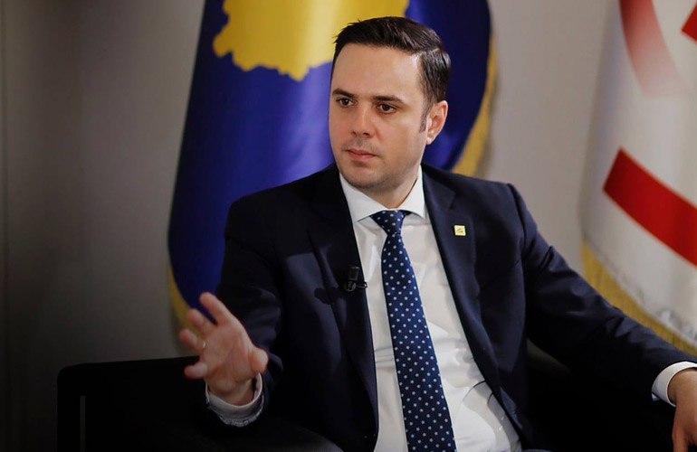 Mosnjohja e ndërsjellë Kosovë-Serbi, Abdixhiku: Politika e theqafjes s’përbën asnjë shpjegim patriotik