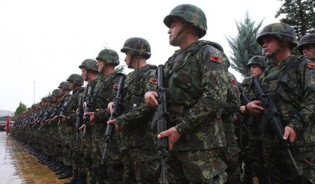 Shqipëria nis ushtrinë drejt Kosovës pas vërshimeve: Me vëllezërit tanë në ditë të mira dhe të vështira