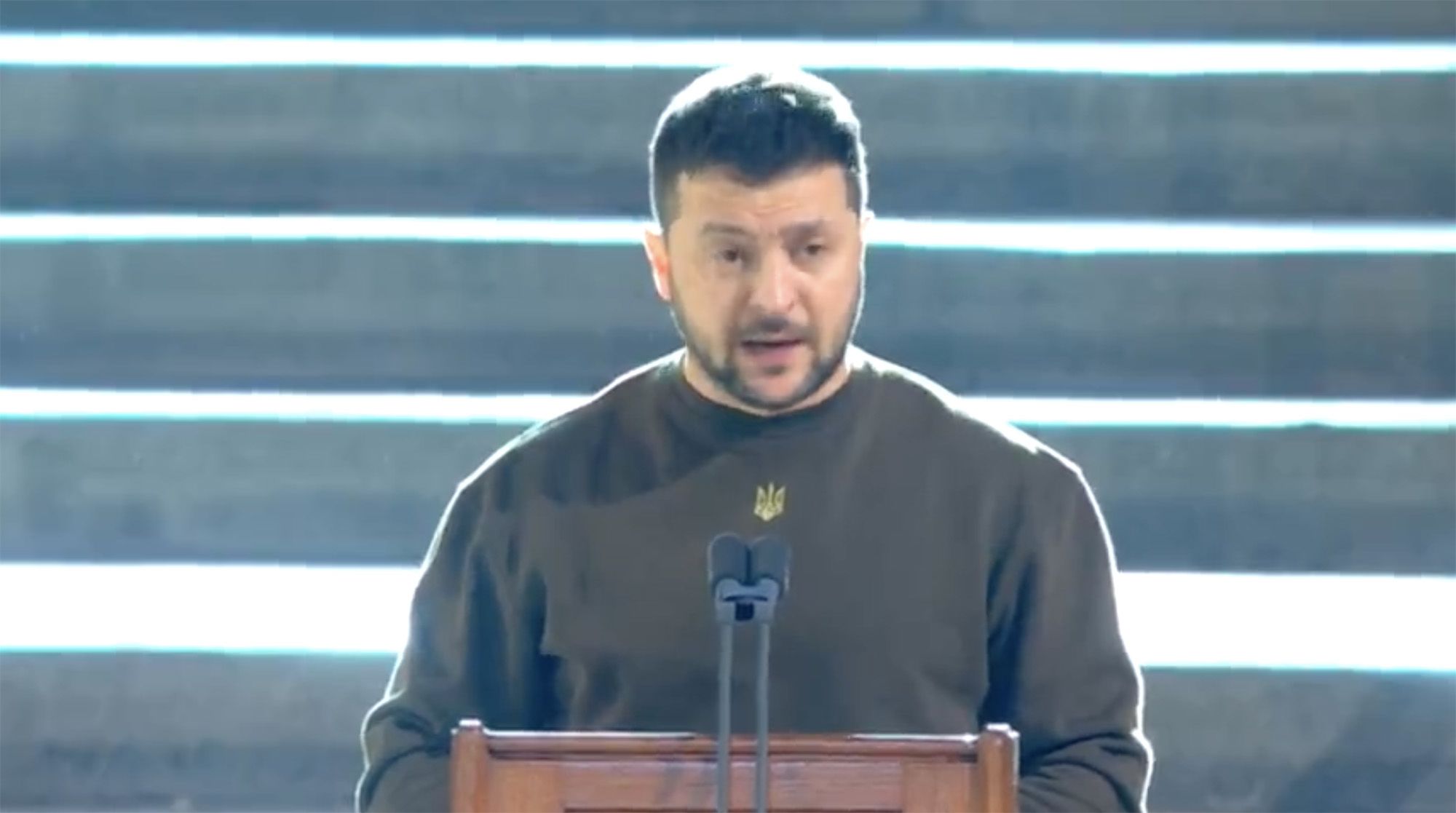 Zelensky në Britani të Madhe, përsërit thirrjen për avionë luftarakë