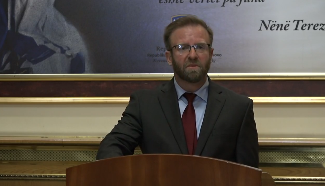 Kuvendi i Kosovës lëshon zilen për ta “penguar” konferencën e Haki Abazit