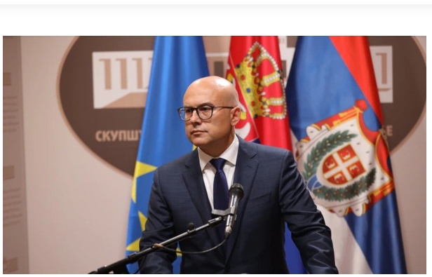Vuçeviq: Është shqetësuese se si NATO po e transformonë FSK-në në një ushtri të fuqishme