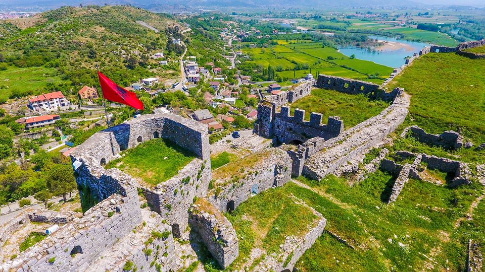 ​Mbi 2 mijë vizitorë në kalanë e Rozafës gjatë shkurtit