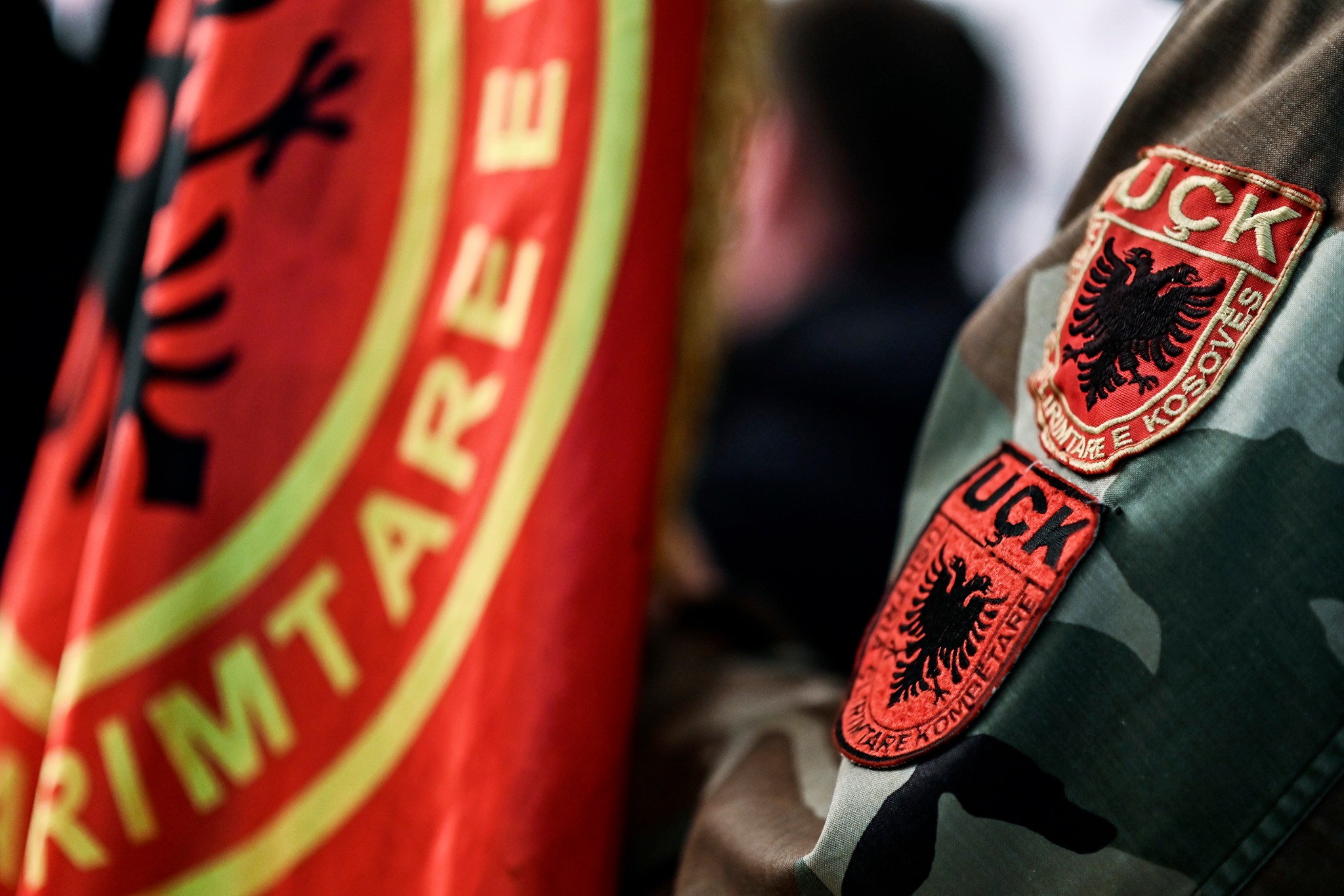 Lirimi i Enver Sekiraqës, OVL e UÇK-së: Dyshohet se ka dëshmuar në Hagë – Akt i rëndë