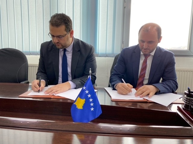 ATK e MF me memorandum – synohet shkëmbimi i informatave për zbulimin dhe parandalimin e evazionit tatimor