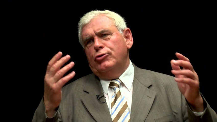 Vllasi: Qytetarët ta rrethojnë Kuvendin deri në zgjedhjen e kryeparlamentarit