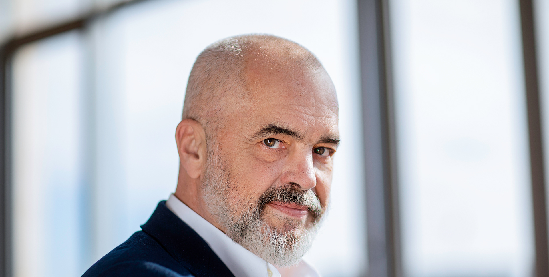 Edi Rama uron Kosovën për liberalizimin e vizave