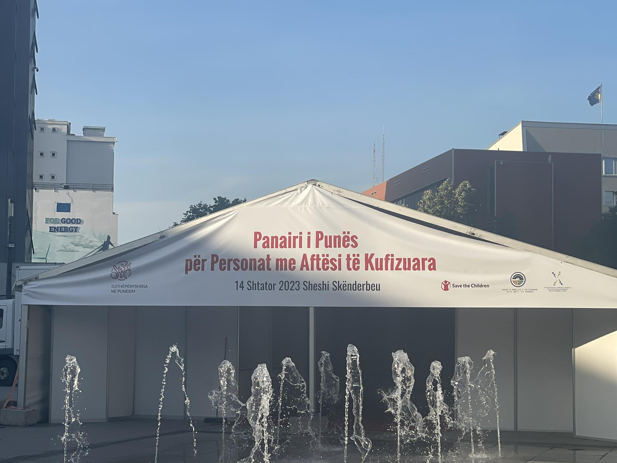 Mbahet panairi ‘Gjithëpërfshirja në punësim’ për personat me aftësi të kufizuara