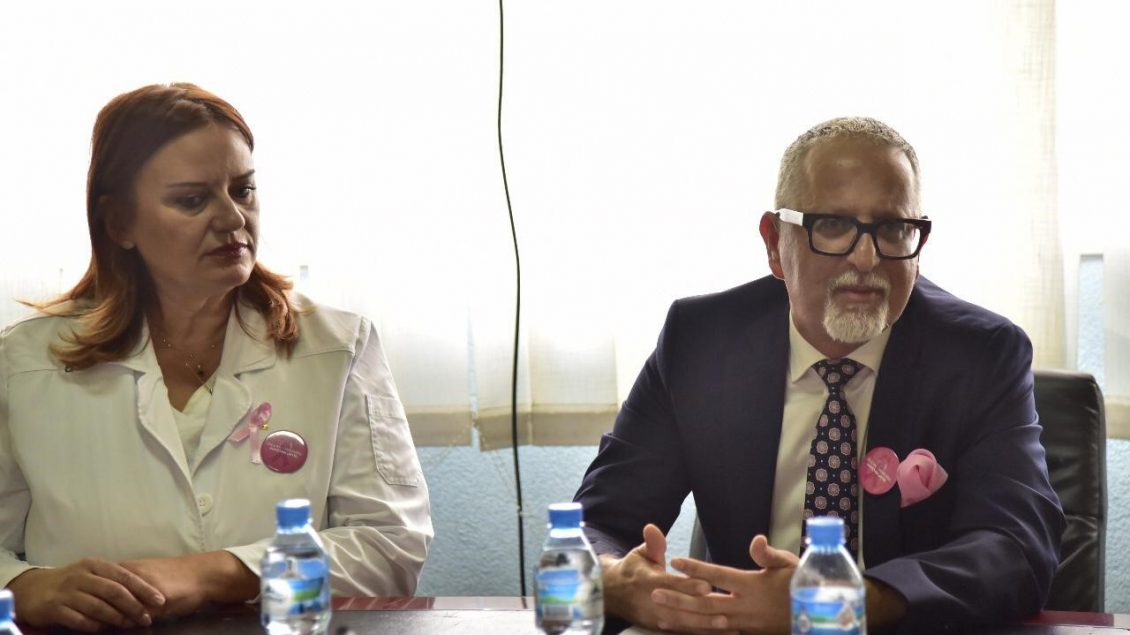 25 gra e kanë kryer me sukses rikonstruktimin e gjirit pa pagesë