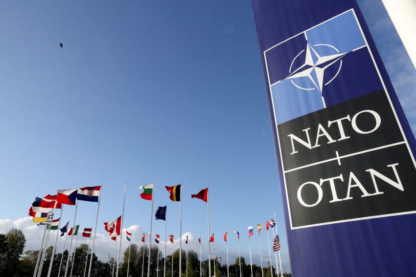 Me pak se gjysma e anëtarëve përmbushin obligimet financiare të NATO-s