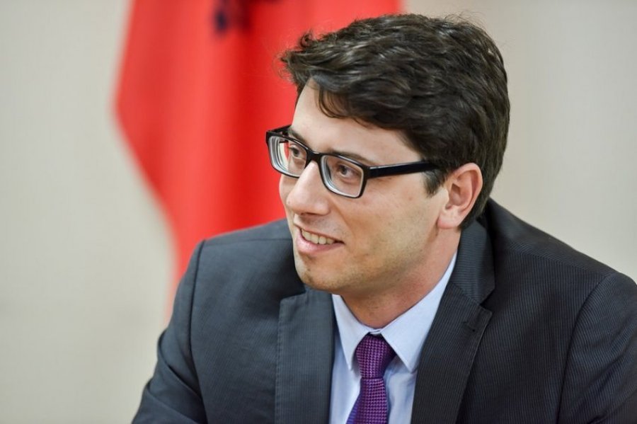 Murati me Rashiqin në Leposaviq te Hetemi, lansojnë masën për punësimin e qytetarëve të veriut