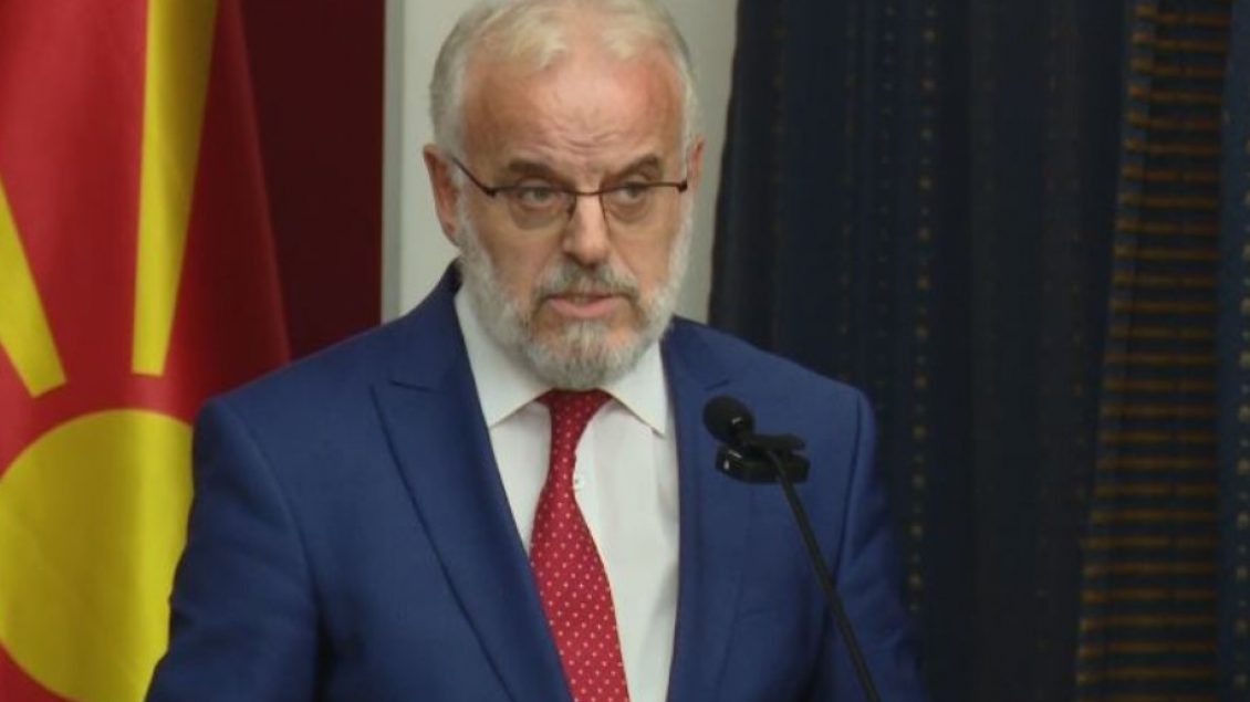 Rrëfimi i Talat Xhaferit: Si i vendosi fëmijëve emra shqip kur ishte e ndaluar në Maqedoni