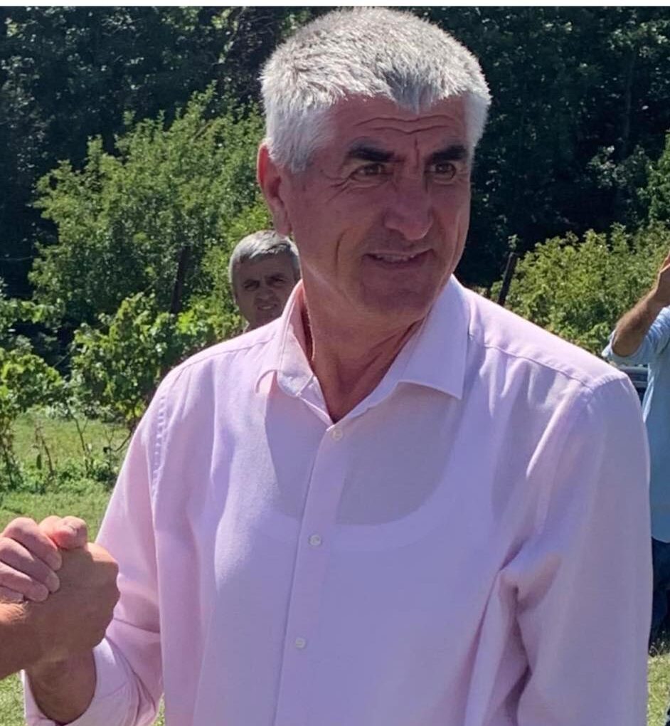 Ndërron jetë shoku i ngushtë i Luan Haradinajt, Alush Gradica