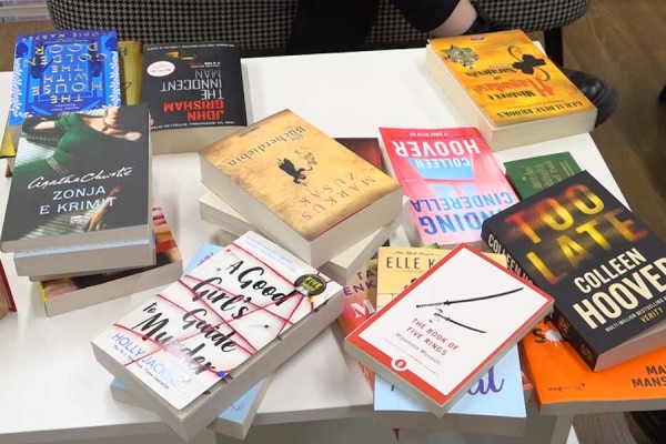 ​Cilët nga librat dhe autorët u lexuan më së shumti gjatë 2023?