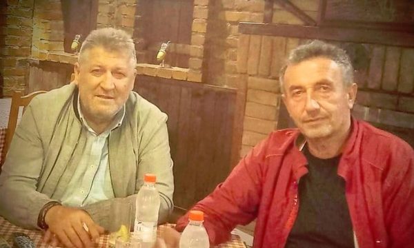 Burri që u dogj sot në veturë ishte ushtar i UÇK-së