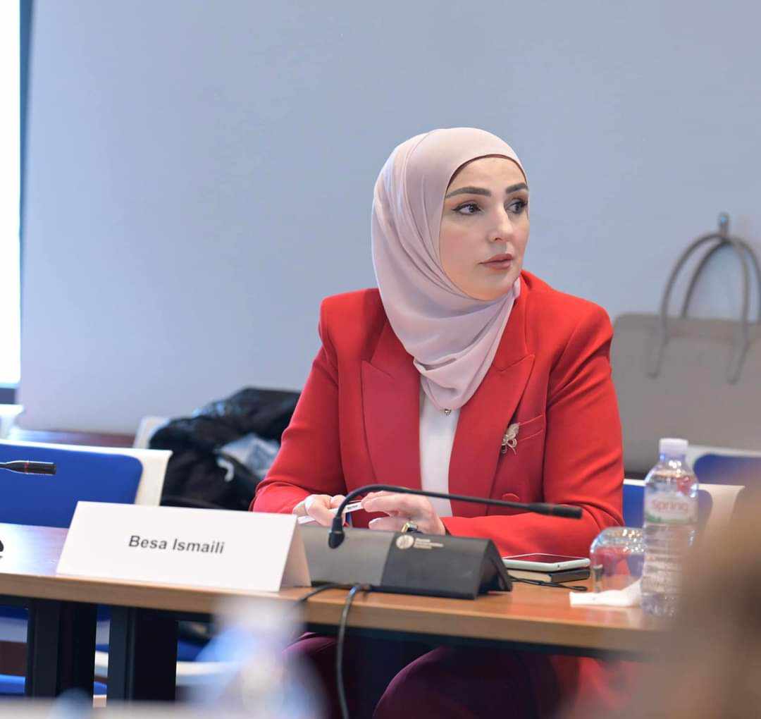 Ismaili: Përfaqësimi dhe vetëkënaqësia e turmave të Kurtit po dëmton rëndë Republikën e Kosovës