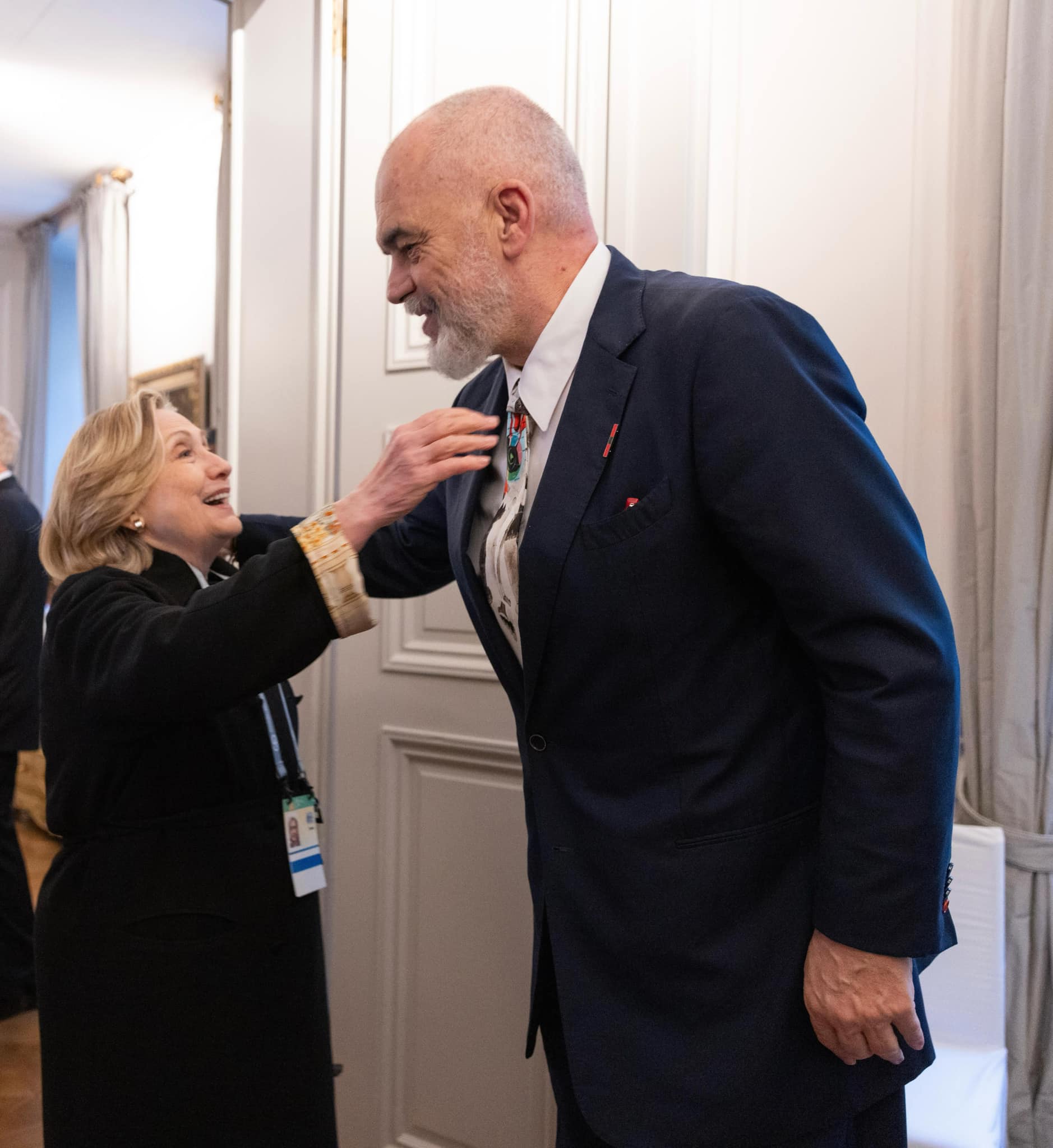 Rama në Mynih të Gjermanisë, takon miken e shqiptarëve Hillary Clinton