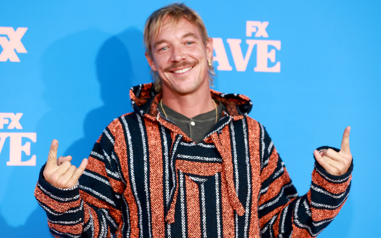 Diplo akuzohet për pornografi nga ish e dashura