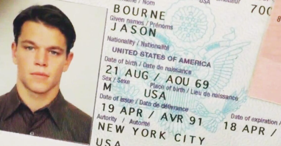 A e dinit? Kjo është arsyeja pse ndalohet buzëqeshja në fotografinë e Pasaportës