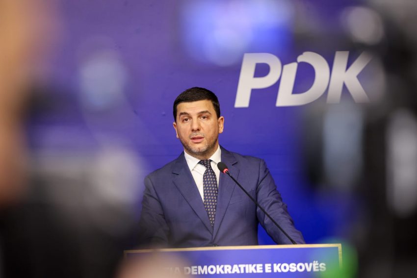 Krasniqi: S’kemi krizë juridike por politikë, presidentja t’i drejtohet Kushtetueses