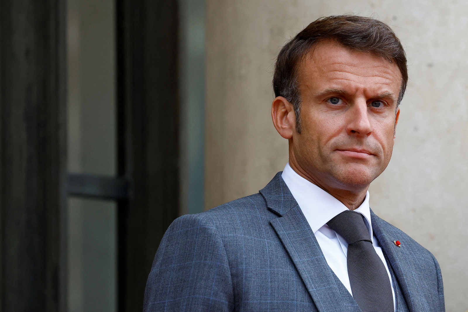 Macron i gatshëm t’i nis diskutimet për t’u ofruar aleatëve evropianë mbrojtjen nukleare