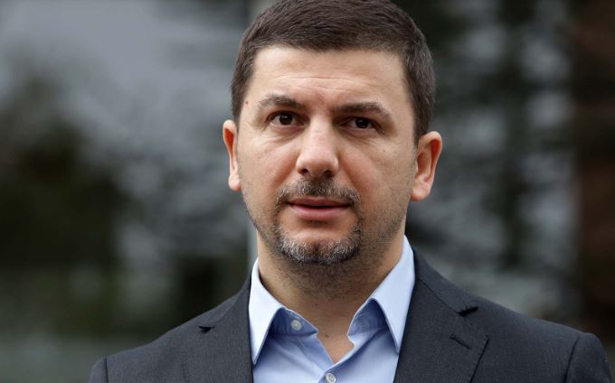 Memli Krasniqi nga Prekazi: Liria e Kosovës i ka rrënjët te sakrifica e UÇK-së