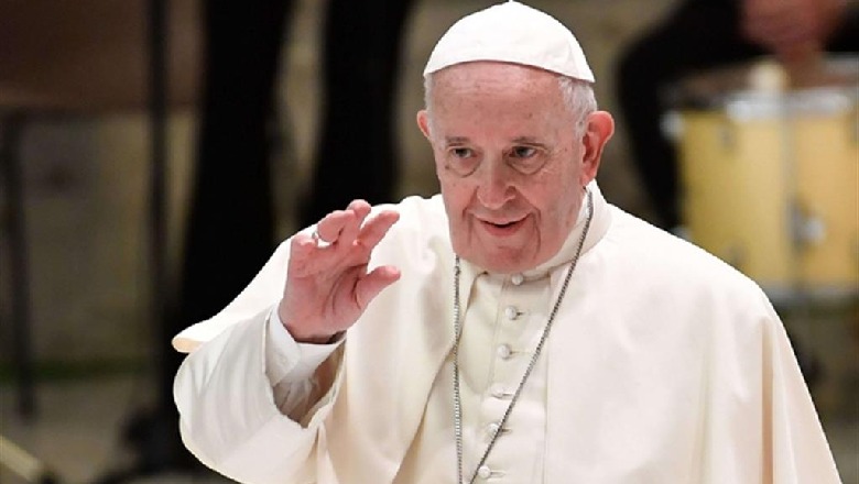 Papa Françesku do të lirohet nga spitali të dielën ku qëndroi për më shumë se një muaj