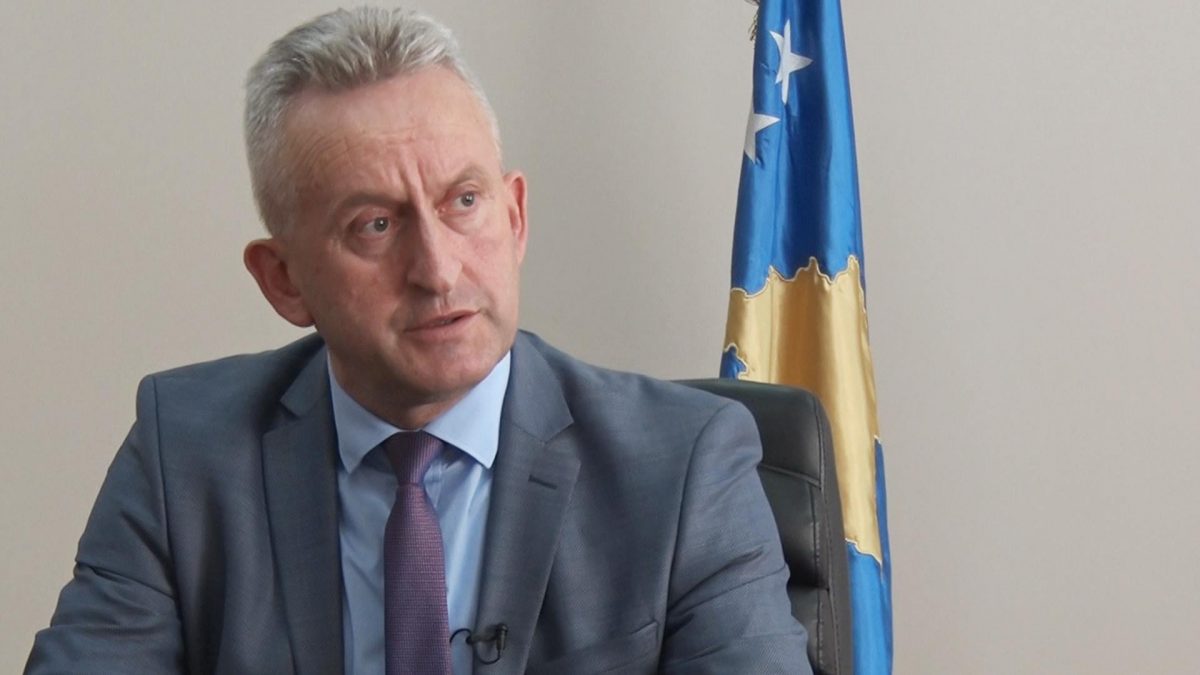 Qalaj: Qëndrimi i PDK-së është i njëjtë, Haxhiu te ne nuk kalon