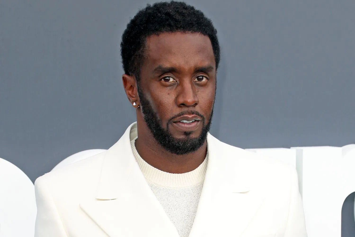 “Në ballkon …”, edhe një akuzë për ngacmim seksual ndaj Sean “Diddy” Combs